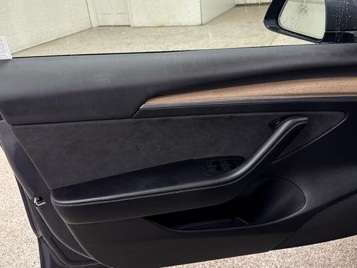 2023 Tesla Model 3 Long Range