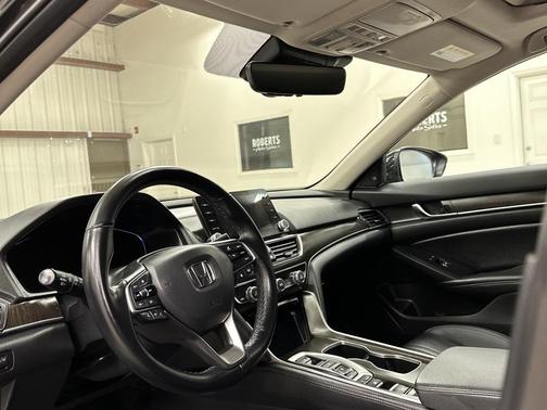 2022 Honda Accord Hybrid Touring