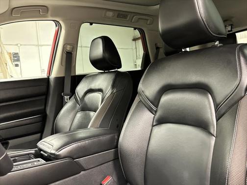2023 Nissan Pathfinder SL FWD