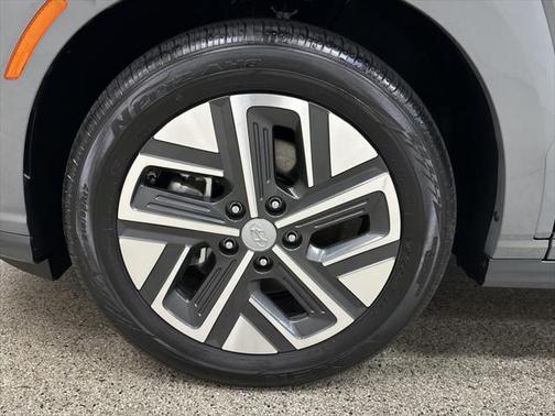 2023 Hyundai KONA EV SEL