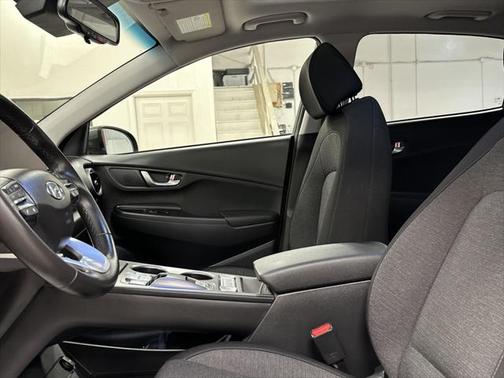 2023 Hyundai KONA EV SEL