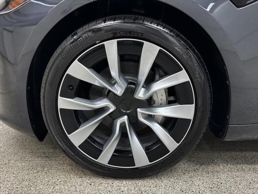 2024 Tesla Model 3 Long Range