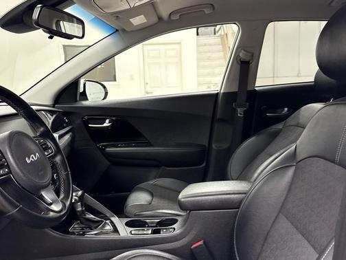 2022 Kia Niro Plug-In Hybrid EX