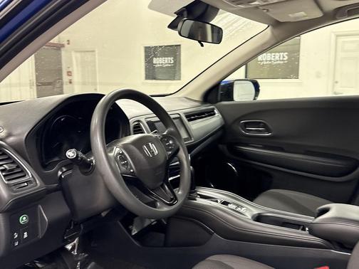 2021 Honda HR-V EX