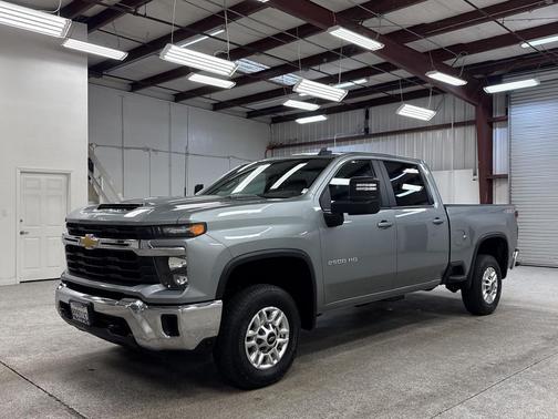 2024 Chevrolet Silverado 2500 LT