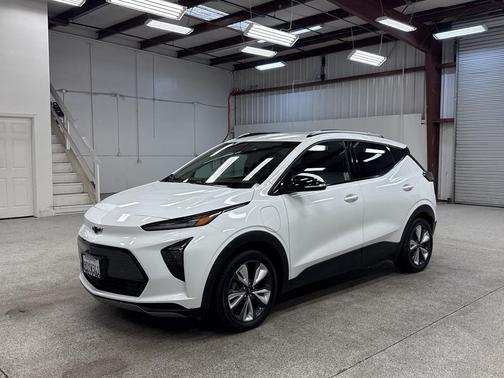 2023 Chevrolet Bolt EUV FWD LT
