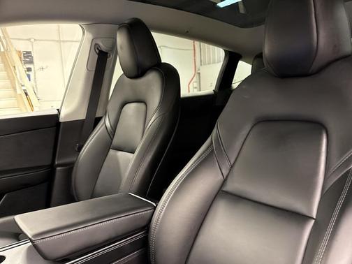 2024 Tesla Model Y Long Range Dual Motor All-Wheel Drive