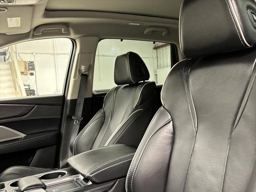 2023 Acura MDX Advance Package