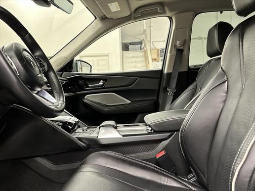 2023 Acura MDX Advance Package