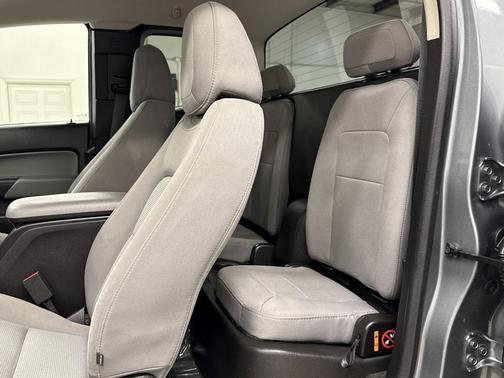 2018 GMC Canyon Base