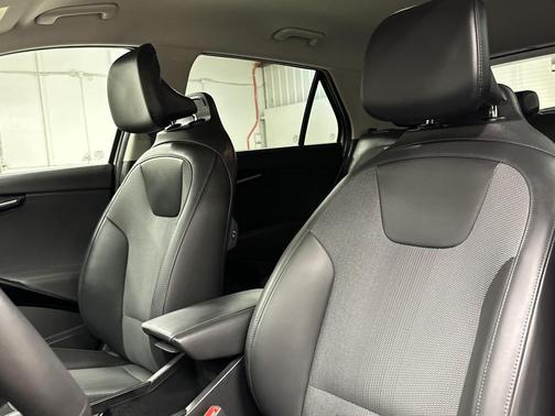 2024 Kia Niro EV Wind