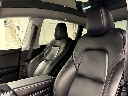 2023 Tesla Model Y Performance Dual Motor All-Wheel Drive