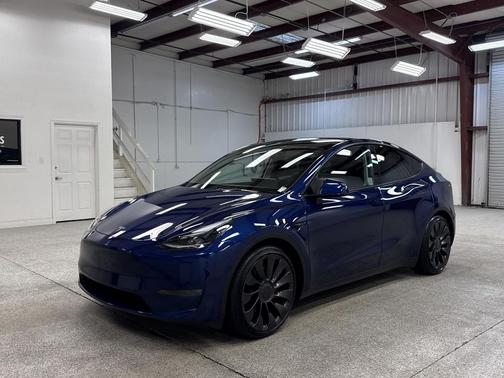 2023 Tesla Model Y Performance Dual Motor All-Wheel Drive