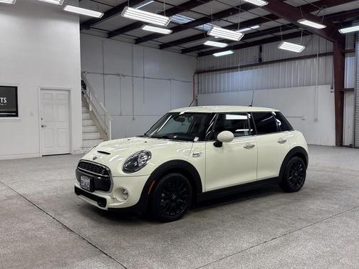 2019 MINI Hardtop Cooper S