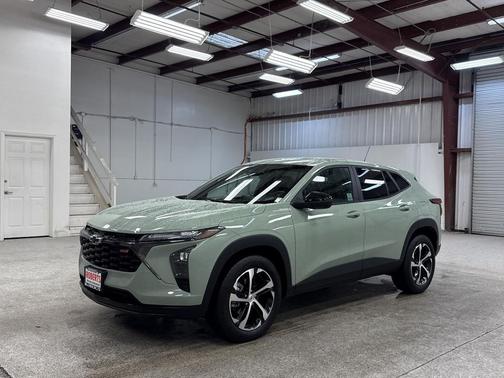 2024 Chevrolet Trax FWD 1RS