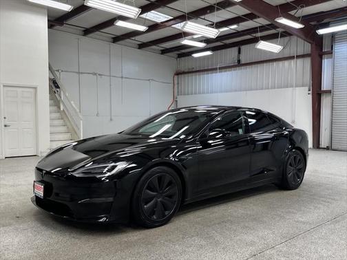 2022 Tesla Model S Base