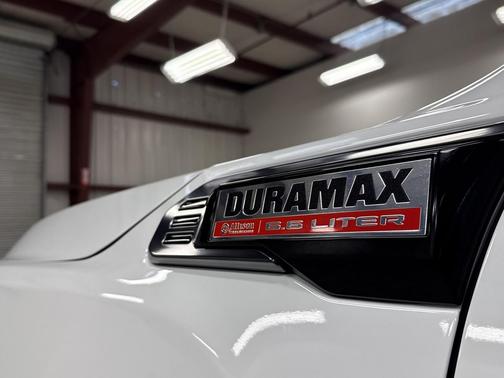 2025 GMC Sierra 2500 AT4