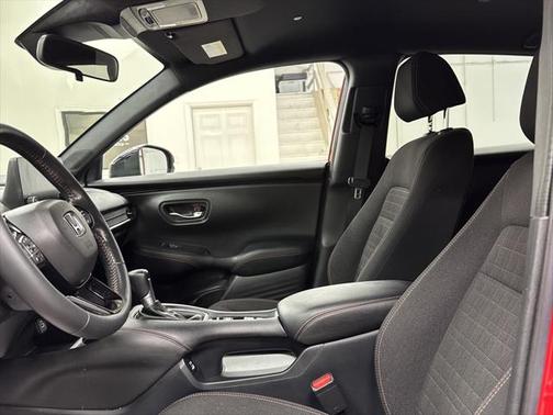 2023 Honda HR-V 2WD Sport