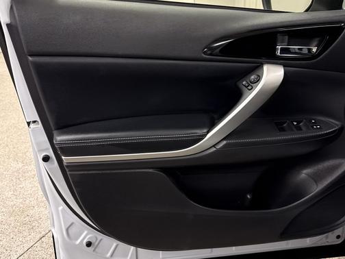 2025 Mitsubishi Eclipse Cross SE