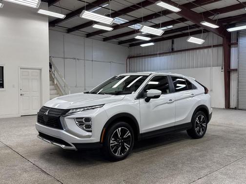 2025 Mitsubishi Eclipse Cross SE