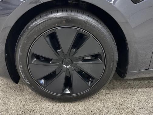 2024 Tesla Model 3 Long Range