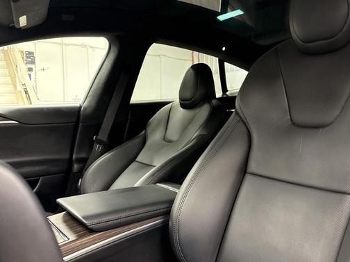 2021 Tesla Model S Long Range