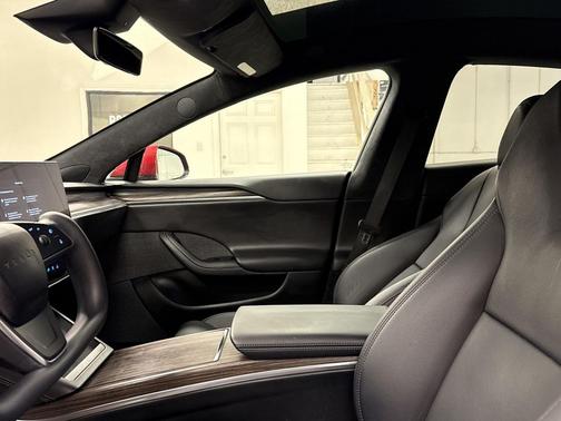 2021 Tesla Model S Long Range