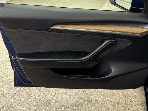 2022 Tesla Model 3 Standard Range