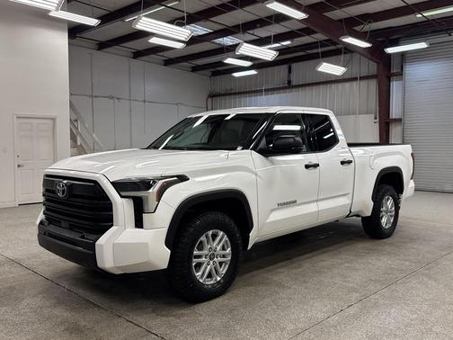 2022 Toyota Tundra SR5