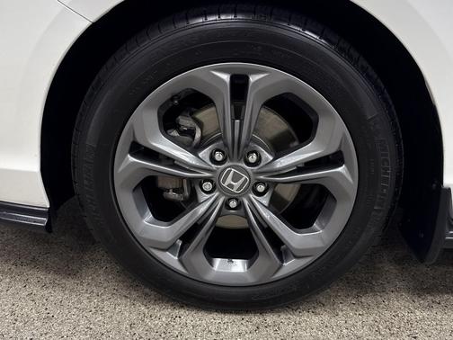 2023 Honda Accord EX 1.5T