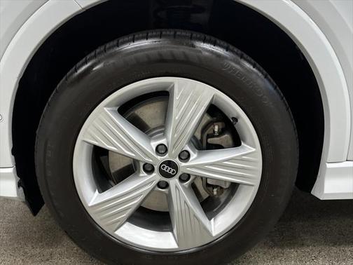 2023 Audi Q4 e-tron Premium Plus 50 quattro