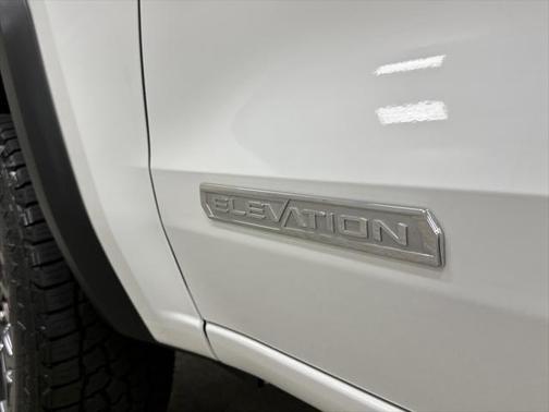 2023 GMC Canyon Elevation