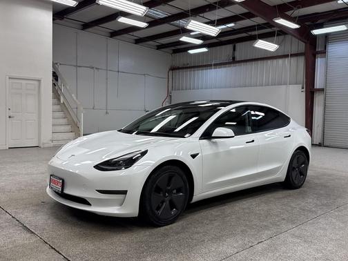 2023 Tesla Model 3 Standard Range