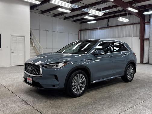 2024 INFINITI QX50 LUXE