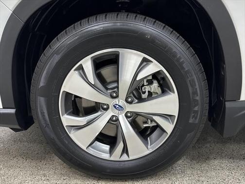 2019 Subaru Ascent Premium 8-Passenger