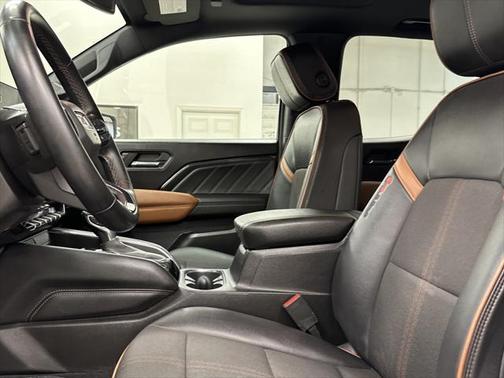 2023 GMC Canyon Base