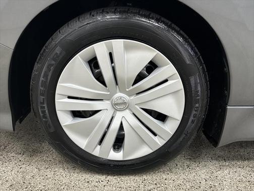 2024 Nissan Leaf S