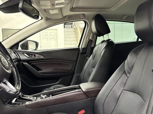 2018 Mazda Mazda3 Grand Touring