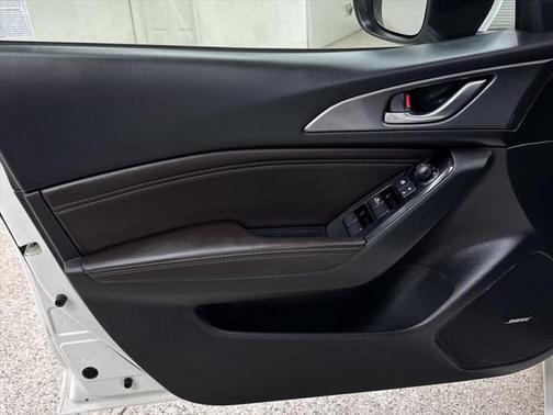 2018 Mazda Mazda3 Grand Touring