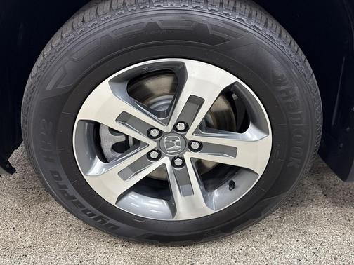 2023 Honda Pilot 2WD EX-L 8 Passenger