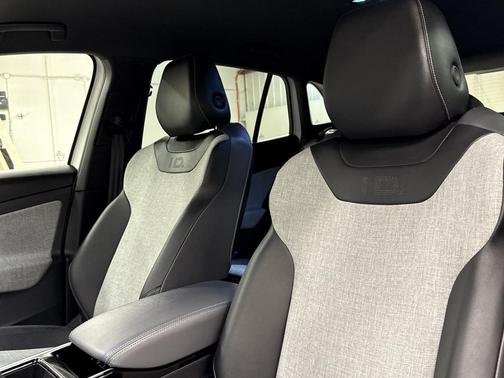 2024 Volkswagen ID.4 Standard