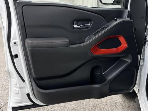2023 Nissan Frontier PRO-X