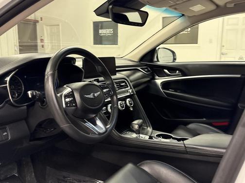 2023 Genesis G70 2.0T AWD