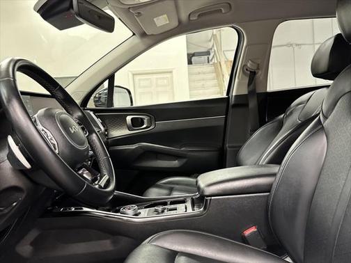 2024 Kia Sorento Hybrid EX
