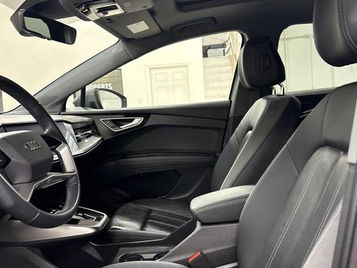 2023 Audi Q4 e-tron Premium Plus 50 quattro