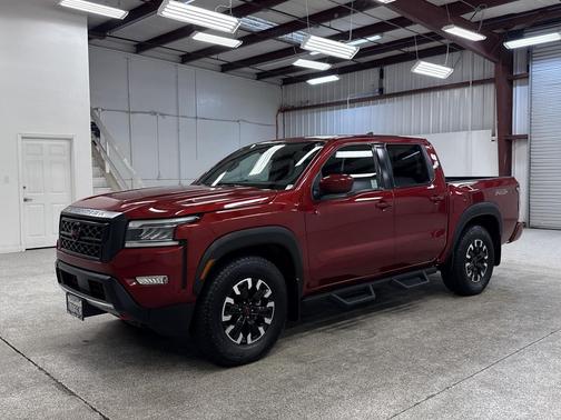 2022 Nissan Frontier PRO-X