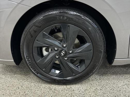 2023 Hyundai ELANTRA HEV Blue