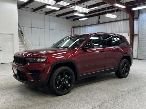 2023 Jeep Grand Cherokee Altitude