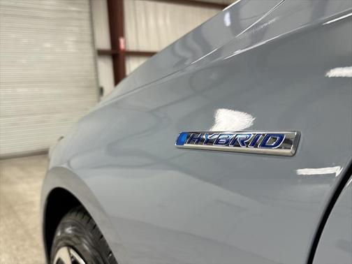 2022 Honda Accord Hybrid Base