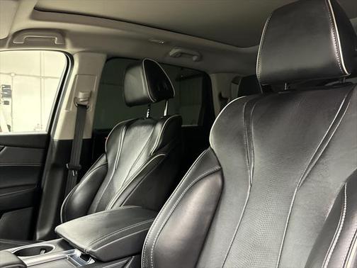 2022 Acura MDX Advance Package